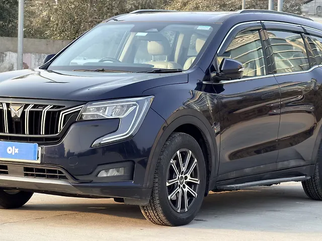 Used Mahindra Old Generation XUV700 AX 7 Diesel AT AWD Luxury Pack 7 STR [2021] in Lucknow