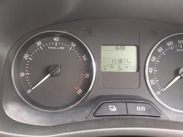 Used Skoda Fabia Ambition 1.2 MPI in Delhi