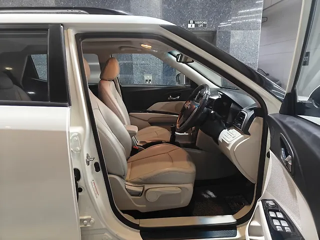 Used Mahindra XUV300 [2019-2024] W8 (O) 1.5 Diesel in Ahmedabad