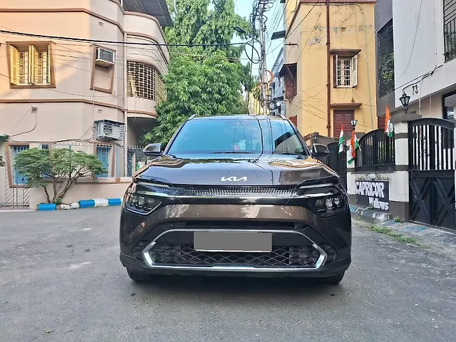 Used 2022 Kia Carens in Kolkata Used 2022 Kia Carens in Kolkata