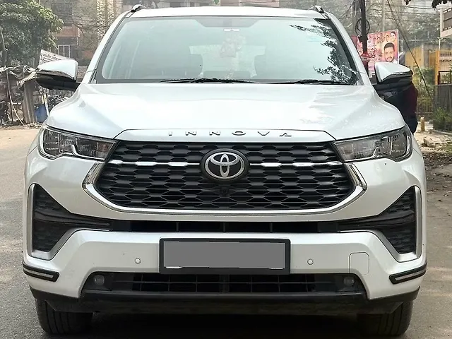 Used 2024 Toyota Innova Hycross in Delhi Used 2024 Toyota Innova Hycross in Delhi