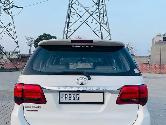 Used Toyota Fortuner [2012-2016] 3.0 4x2 AT in Chandigarh