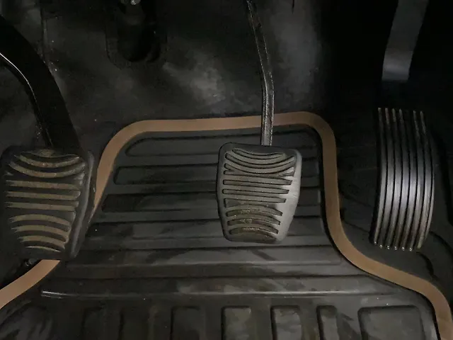 Used Mahindra XUV500 W9 [2018-2020] in Mumbai