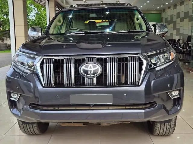 Used 2011 Toyota Prado in Panvel
