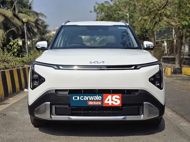 Used 2025 Kia Carens Clavis in Mumbai