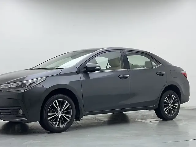 Used 2018 Toyota Corolla Altis in Gurgaon