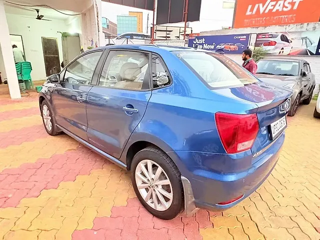 Used Volkswagen Ameo Highline Plus 1.5L AT (D)16 Alloy in Gorakhpur