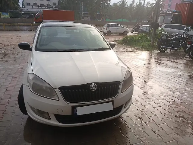 Used 2013 Skoda Rapid in Bangalore