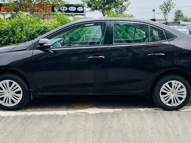 Used Toyota Yaris G MT [2018-2020] in Surat