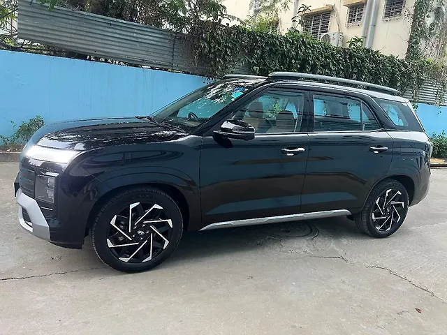 Used Hyundai Alcazar Signature 1.5 Petrol DCT 7STR [2024-2025] in Kolkata