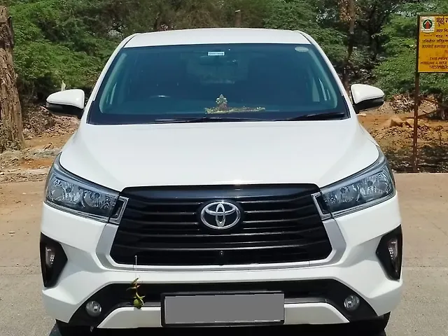 Used 2022 Toyota Innova Crysta in Mumbai