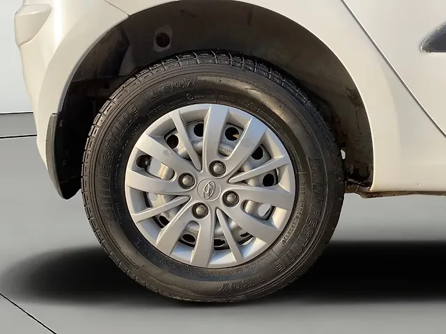 Used Hyundai i10 [2010-2017] 1.1L iRDE Magna Special Edition in Ahmedabad