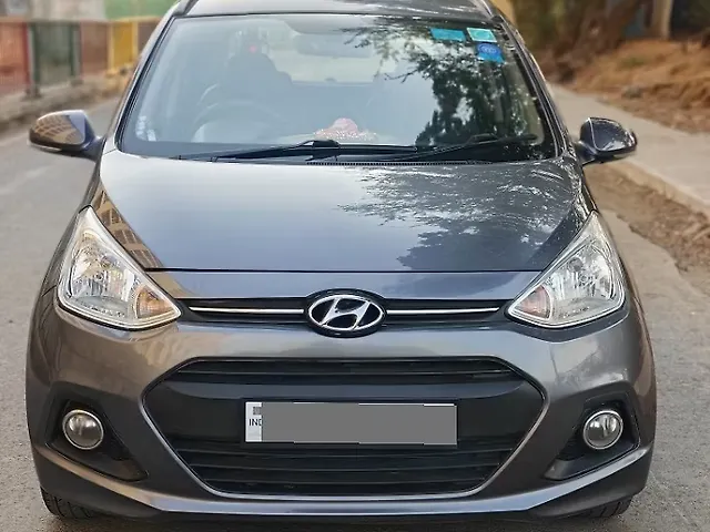 Used 2013 Hyundai i10 in Mumbai