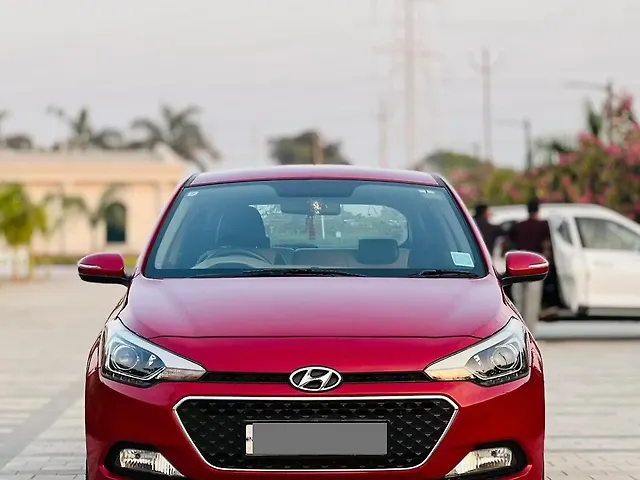 Used 2017 Hyundai Elite i20 in Surat Used 2017 Hyundai Elite i20 in Surat