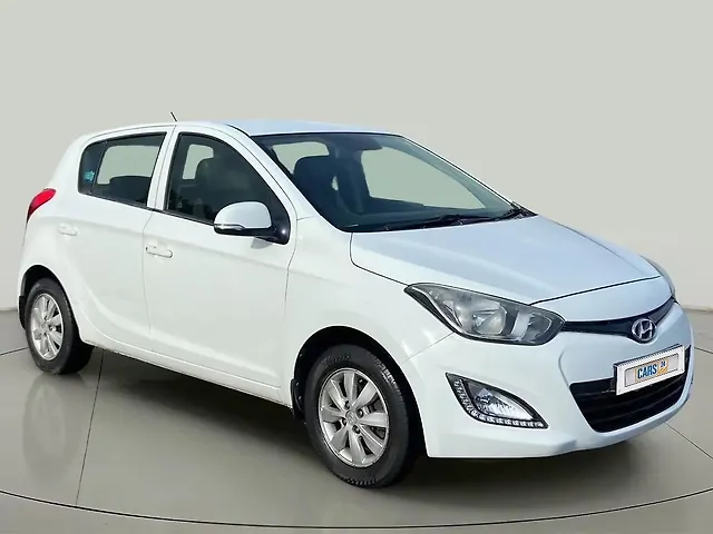 Used 2014 Hyundai i20 in Surat