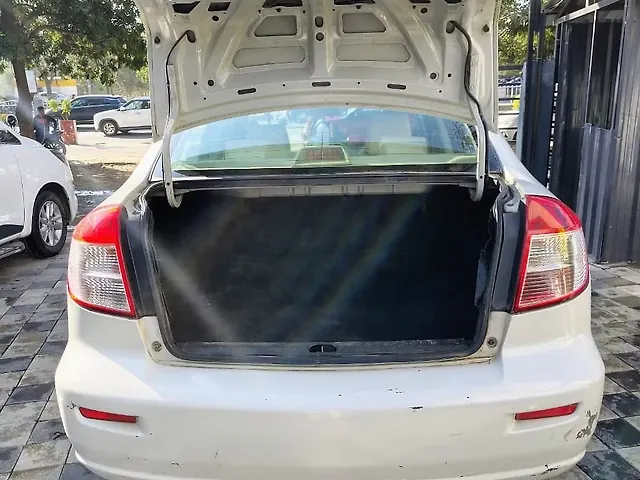 Used Maruti Suzuki SX4 ZDi in Indore