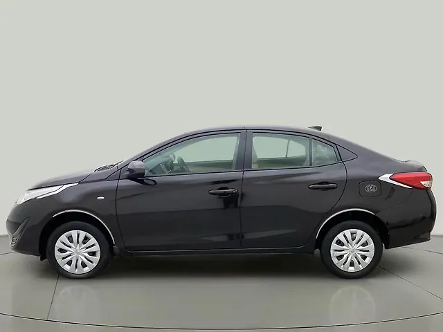 Used Toyota Yaris J CVT in Hyderabad Used Toyota Yaris J CVT in Hyderabad