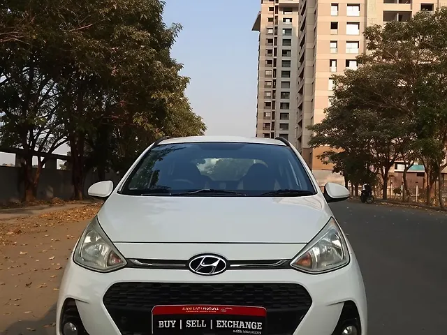 Used 2017 Hyundai Grand i10 in Surat