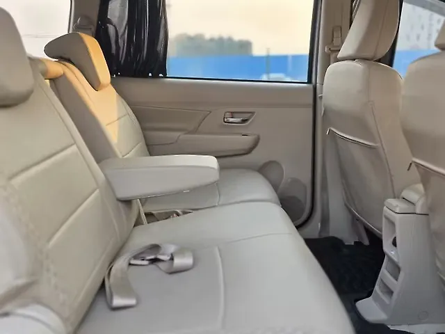 Used Maruti Suzuki Ertiga ZXi (O) CNG [2023-2025] in Thane