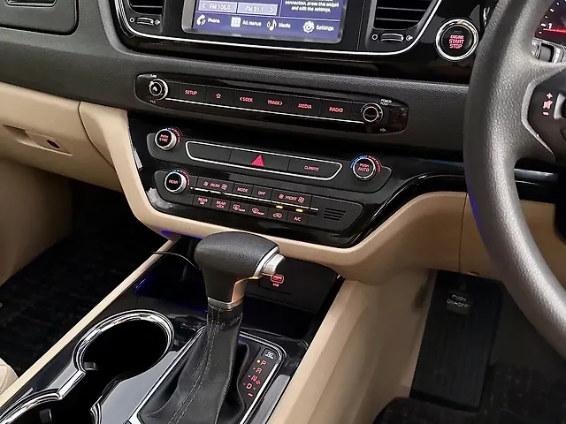 Used Kia Carnival [2020-2023] Prestige 7 STR in Delhi