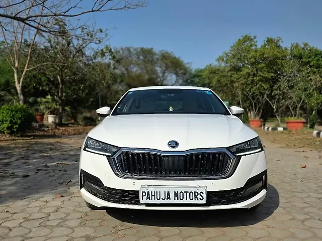 Used 2022 Skoda Octavia in Delhi