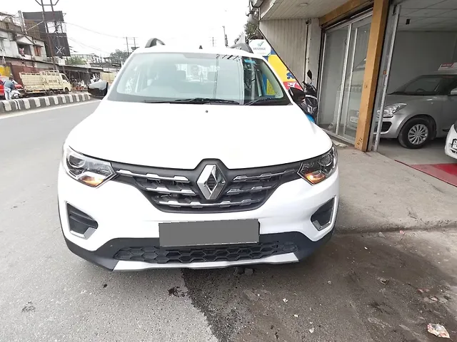 Used 2025 Renault Triber in Siliguri