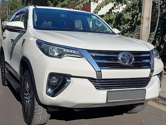 Used Toyota Fortuner [2016-2021] 2.8 4x2 AT [2016-2020] in Chandigarh