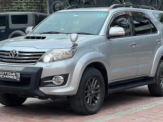 Used Toyota Fortuner [2012-2016] 4x2 AT in Lucknow