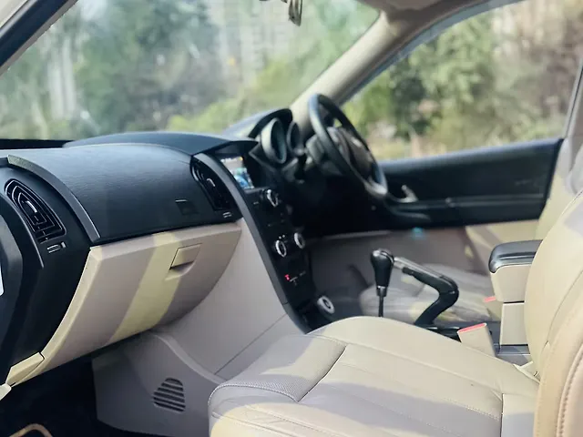 Used Mahindra XUV500 [2015-2018] W10 AWD AT in Thane