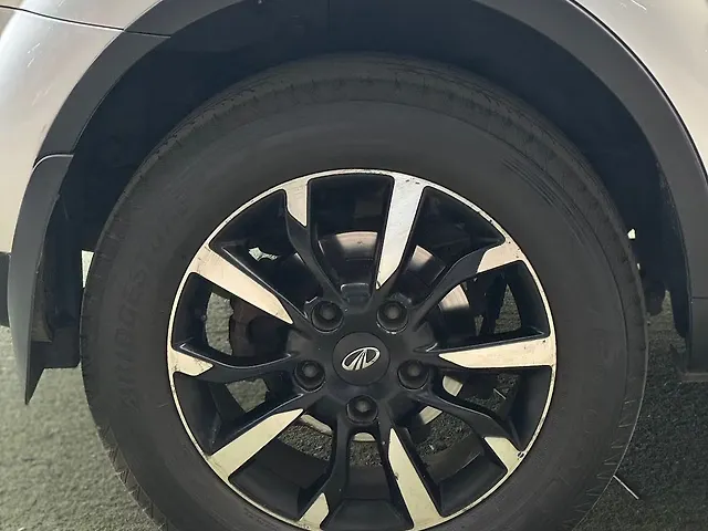 Used Mahindra XUV500 W11 AT in Mumbai