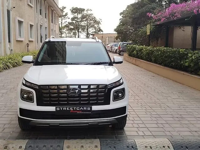Used 2024 Hyundai Venue in Bangalore