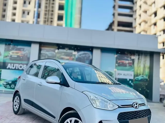 Used 2018 Hyundai Grand i10 in Ahmedabad Used 2018 Hyundai Grand i10 in Ahmedabad
