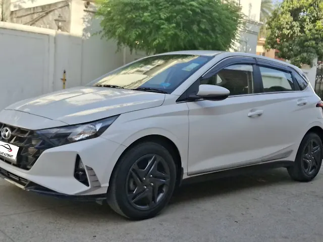 Used Hyundai i20 [2020-2023] Sportz 1.2 MT [2020-2023] in Gorakhpur