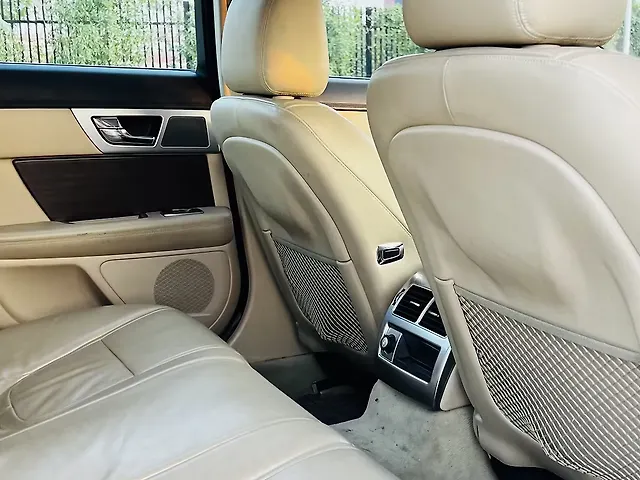 Used Jaguar XF [2013-2016] 2.2 Diesel in Lucknow