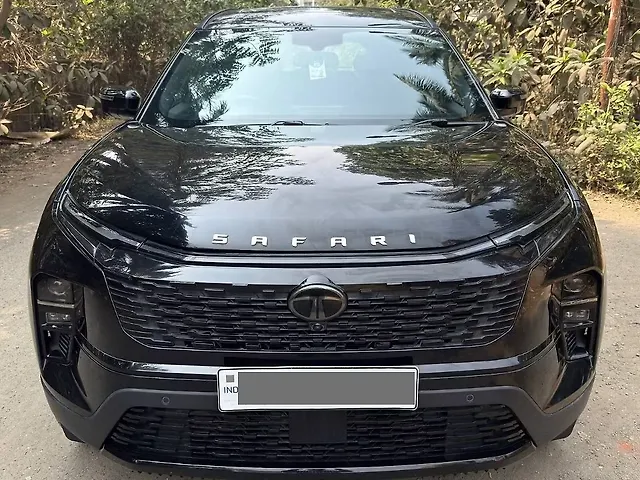 Used 2024 Tata Safari in Mumbai