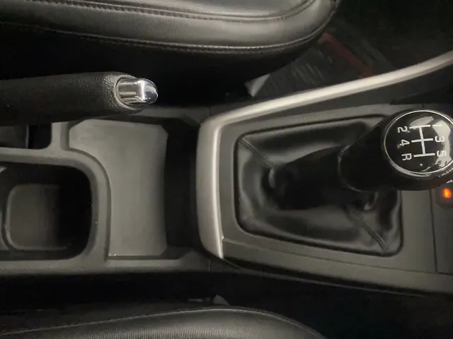 Used Maruti Suzuki Brezza Zxi Plus Petrol Manual in Bangalore