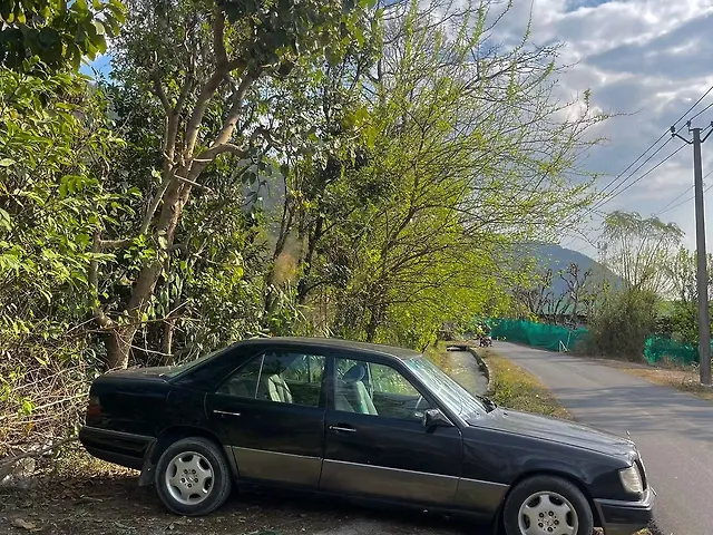 Used Mercedes-Benz E-Class [1998-2002] 250 D (W210) in Dehradun