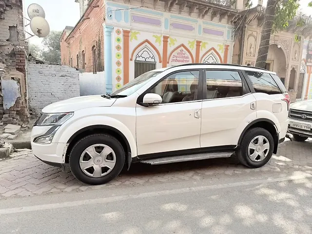 Used Mahindra XUV500 W7 [2018-2020] in Bareilly