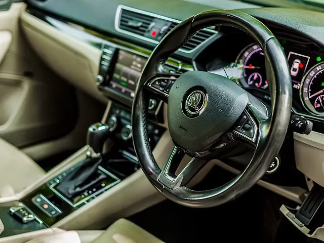 Used Skoda Superb [2016-2020] L&K TSI AT in Delhi