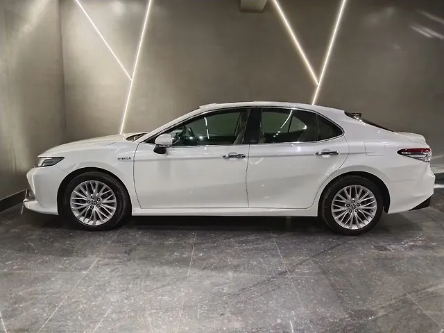 Used Toyota Camry [2019-2022] Hybrid in Delhi