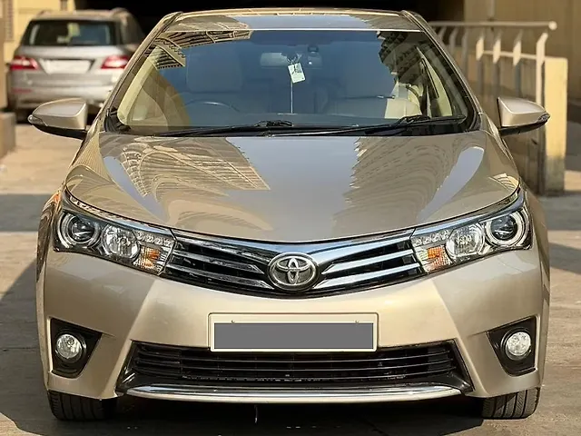 Used 2015 Toyota Corolla Altis in Mumbai