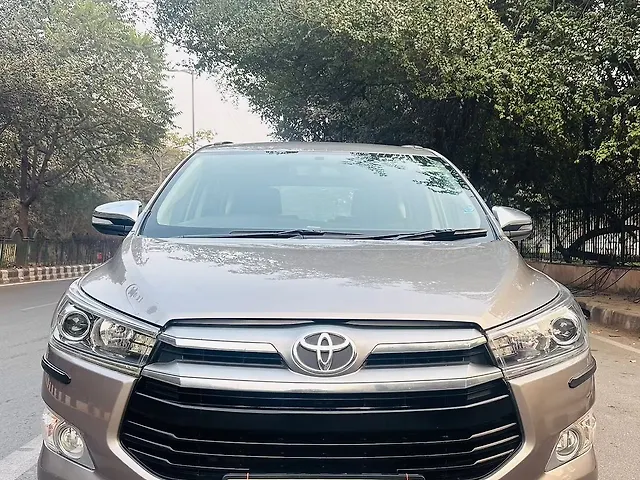 Used 2017 Toyota Innova Crysta in Delhi