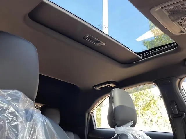 Used Tata Nexon Fearless Plus (S) 1.2 Petrol 6MT Dual Tone [2023-2025] in Delhi