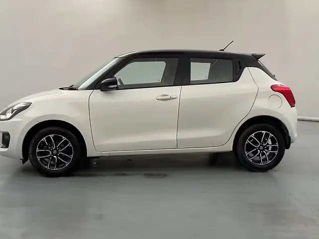 Used Maruti Suzuki Swift [2021-2024] ZXi Plus AMT Dual Tone [2021-2023] in Kanpur