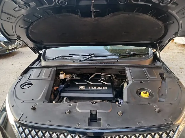 Used MG Hector [2023-2025] Savvy Pro 1.5 Turbo Petrol CVT [2023] in Mumbai