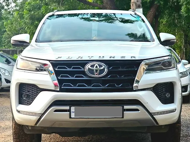 Used 2023 Toyota Fortuner in Ahmedabad Used 2023 Toyota Fortuner in Ahmedabad