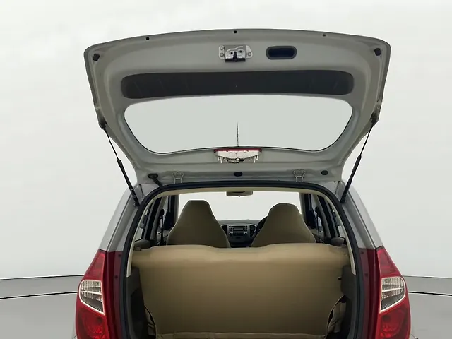 Used Hyundai i10 [2010-2017] 1.1L iRDE Magna Special Edition in Ahmedabad