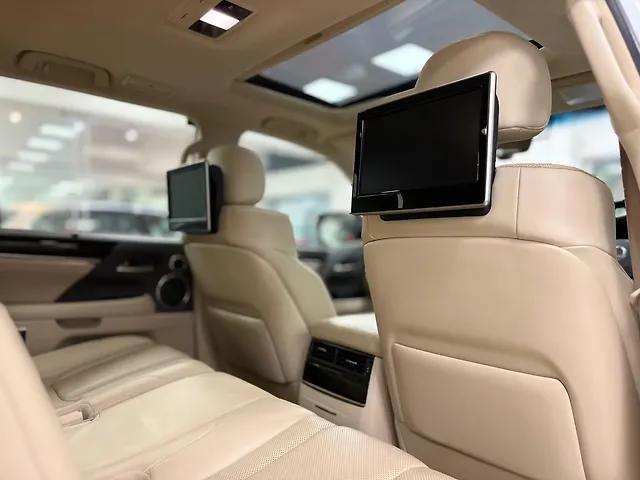 Used Lexus LX 570 V8 AT in Chennai