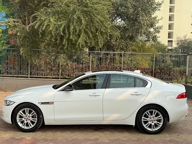 Used 2018 Jaguar XF in Delhi