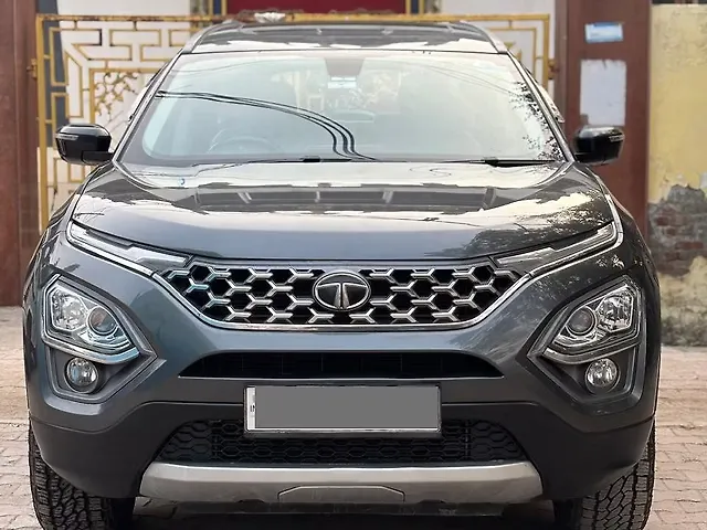 Used 2021 Tata Safari in Delhi